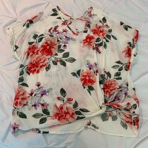 Kaileigh by Stitch Fix floral top